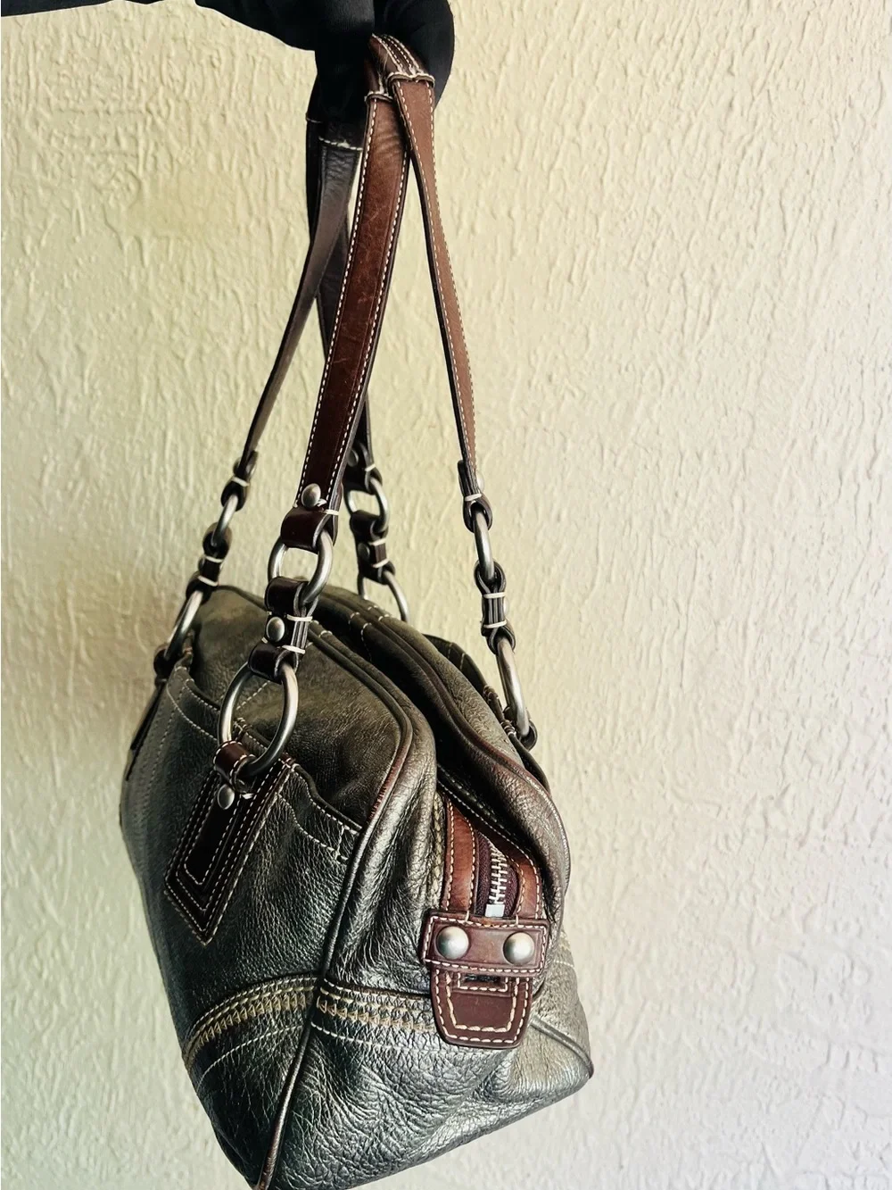 Coach Soho Shoulder Bag in Metallic Silver - Picture 4 of 13